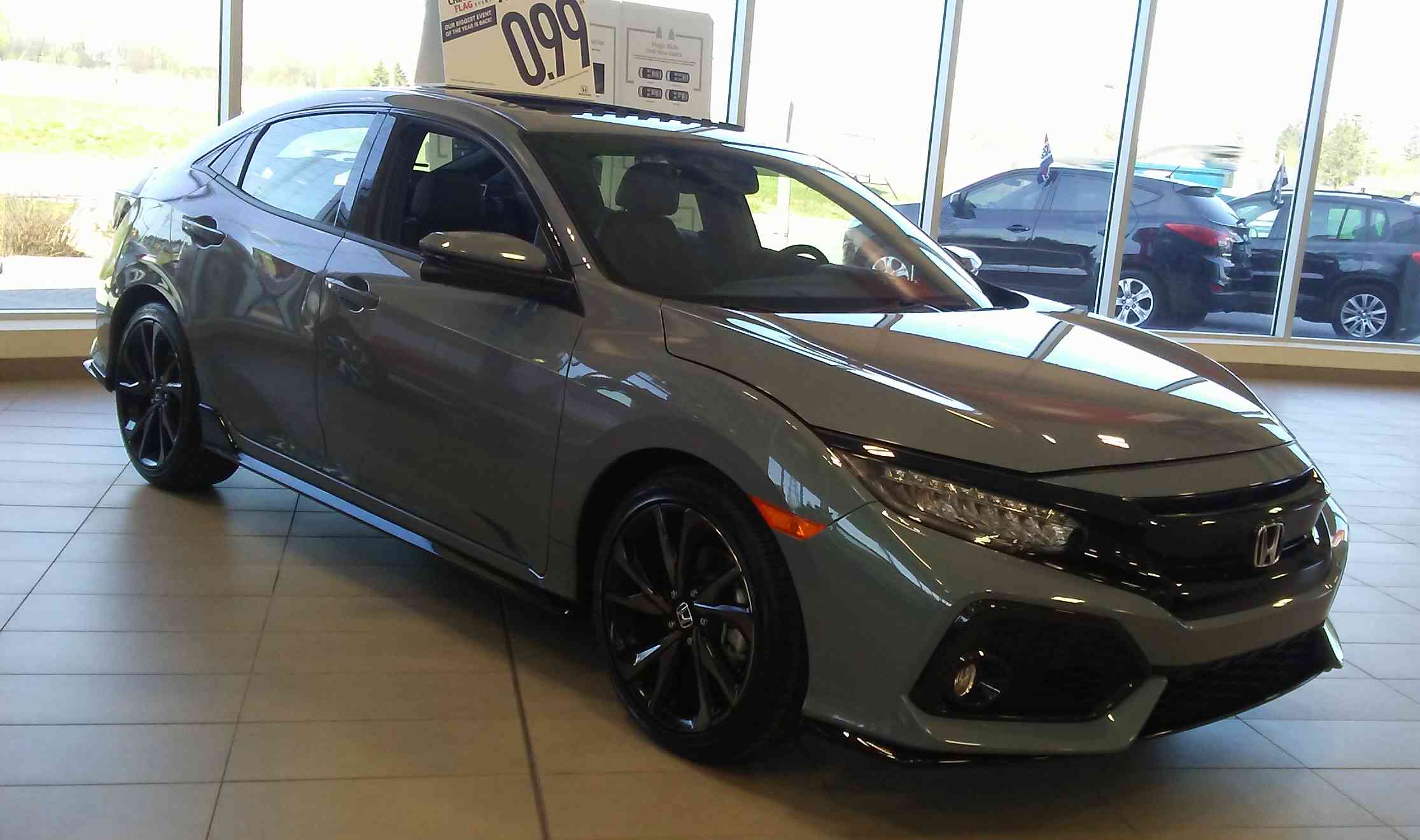 Showroom Showoff 2018 Civic Hatch Sport Touring Dow Honda